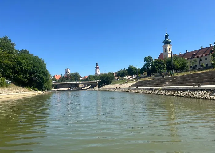 Apartment Moonlight *